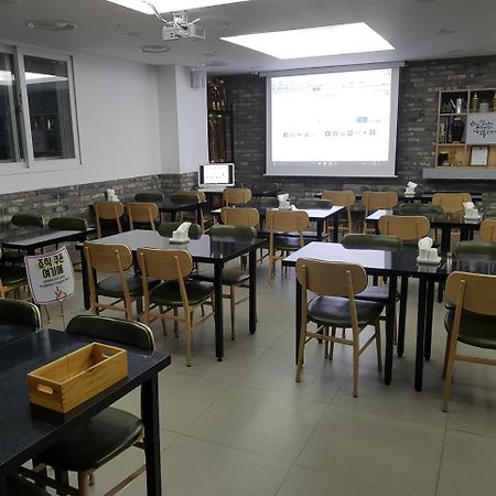 Venture Hotel Кванджу Экстерьер фото