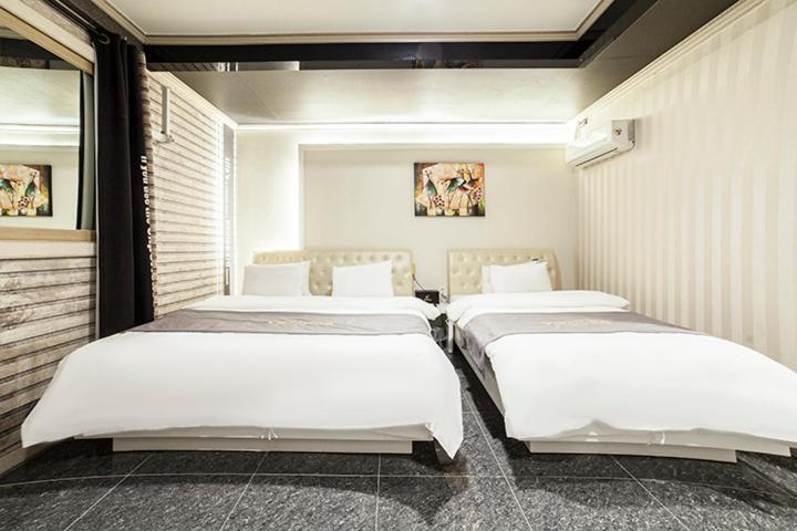 Venture Hotel Кванджу Экстерьер фото
