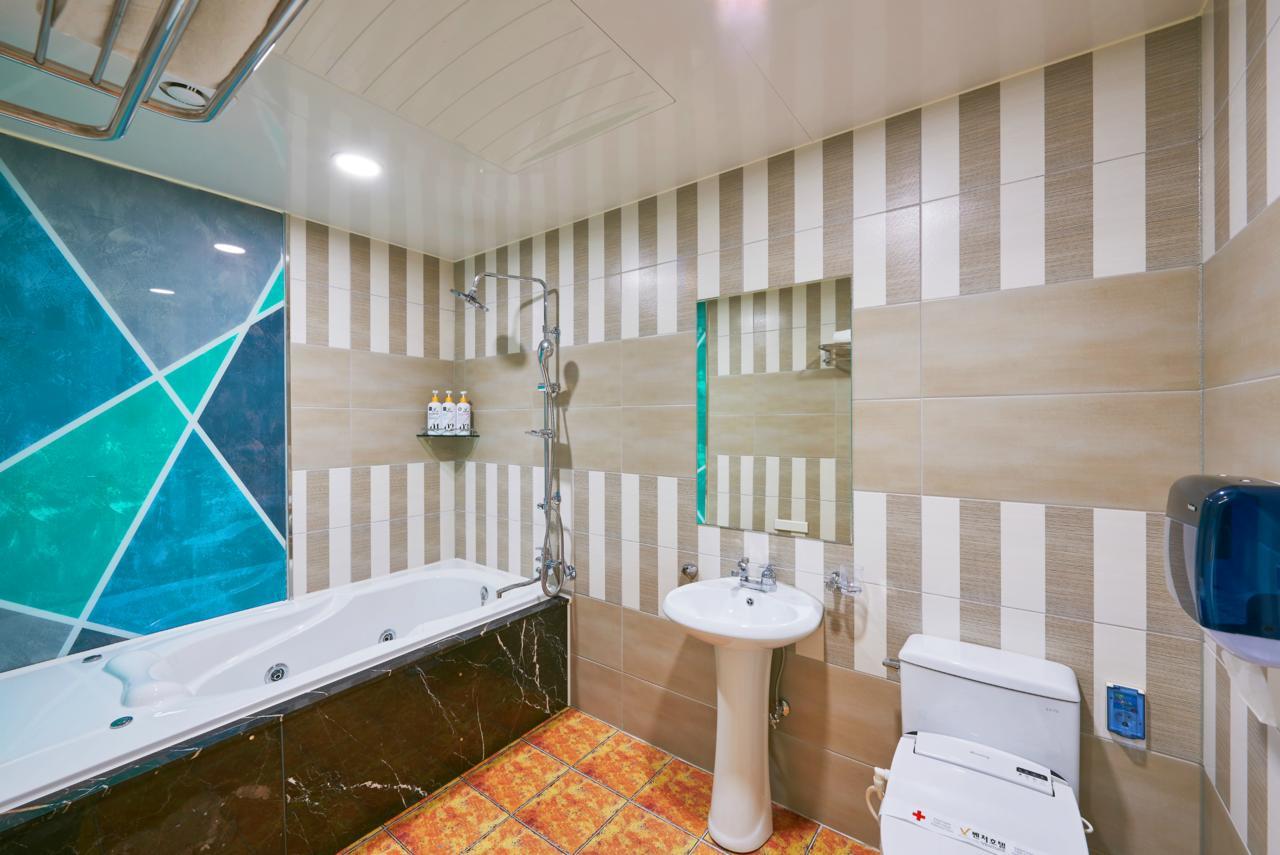 Venture Hotel Кванджу Экстерьер фото