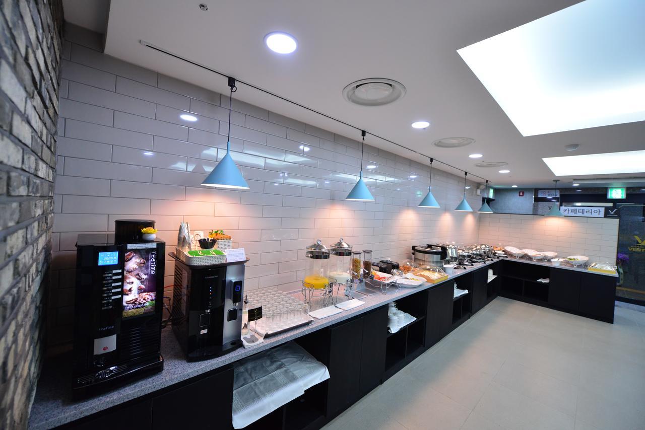 Venture Hotel Кванджу Экстерьер фото