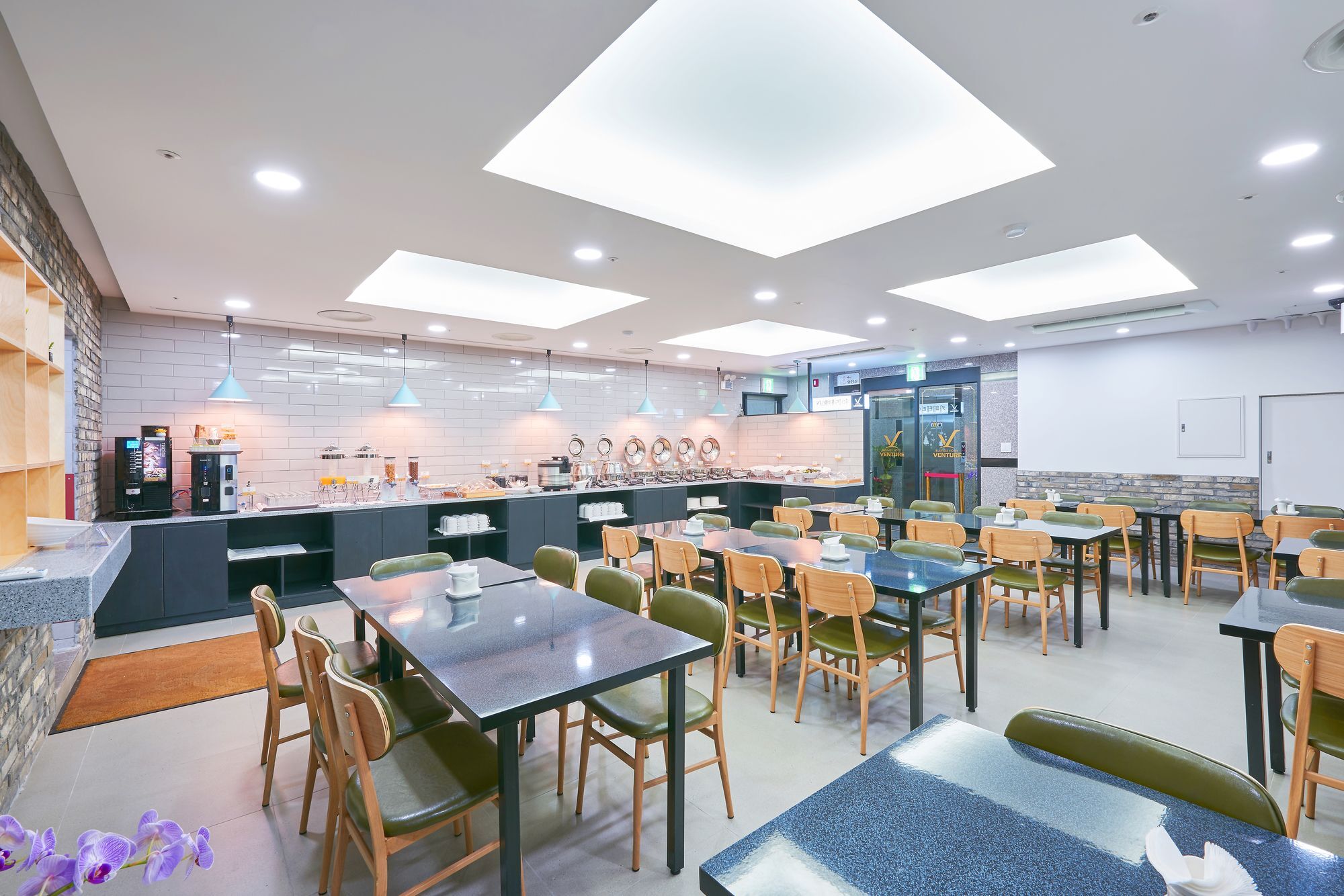 Venture Hotel Кванджу Экстерьер фото