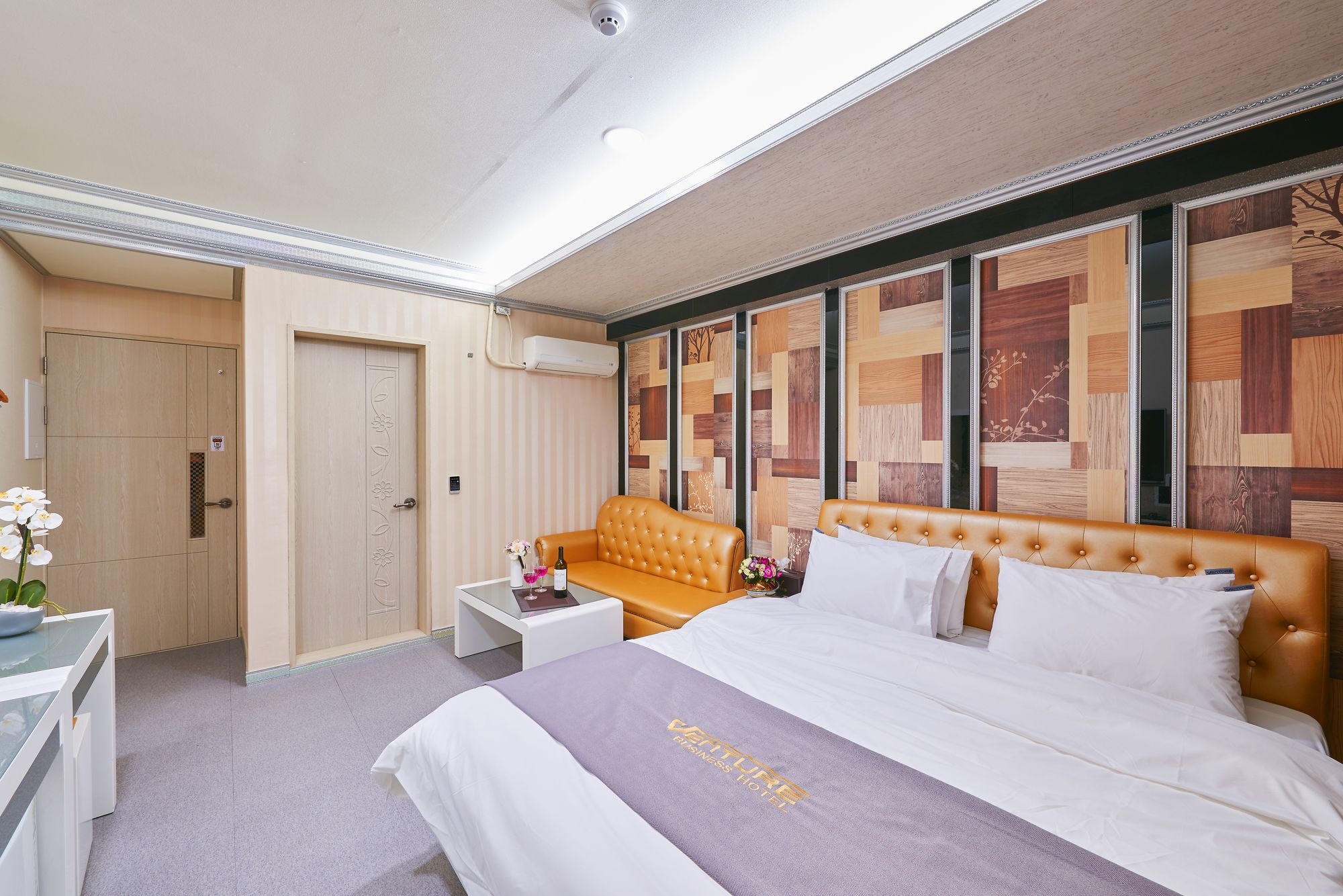 Venture Hotel Кванджу Экстерьер фото
