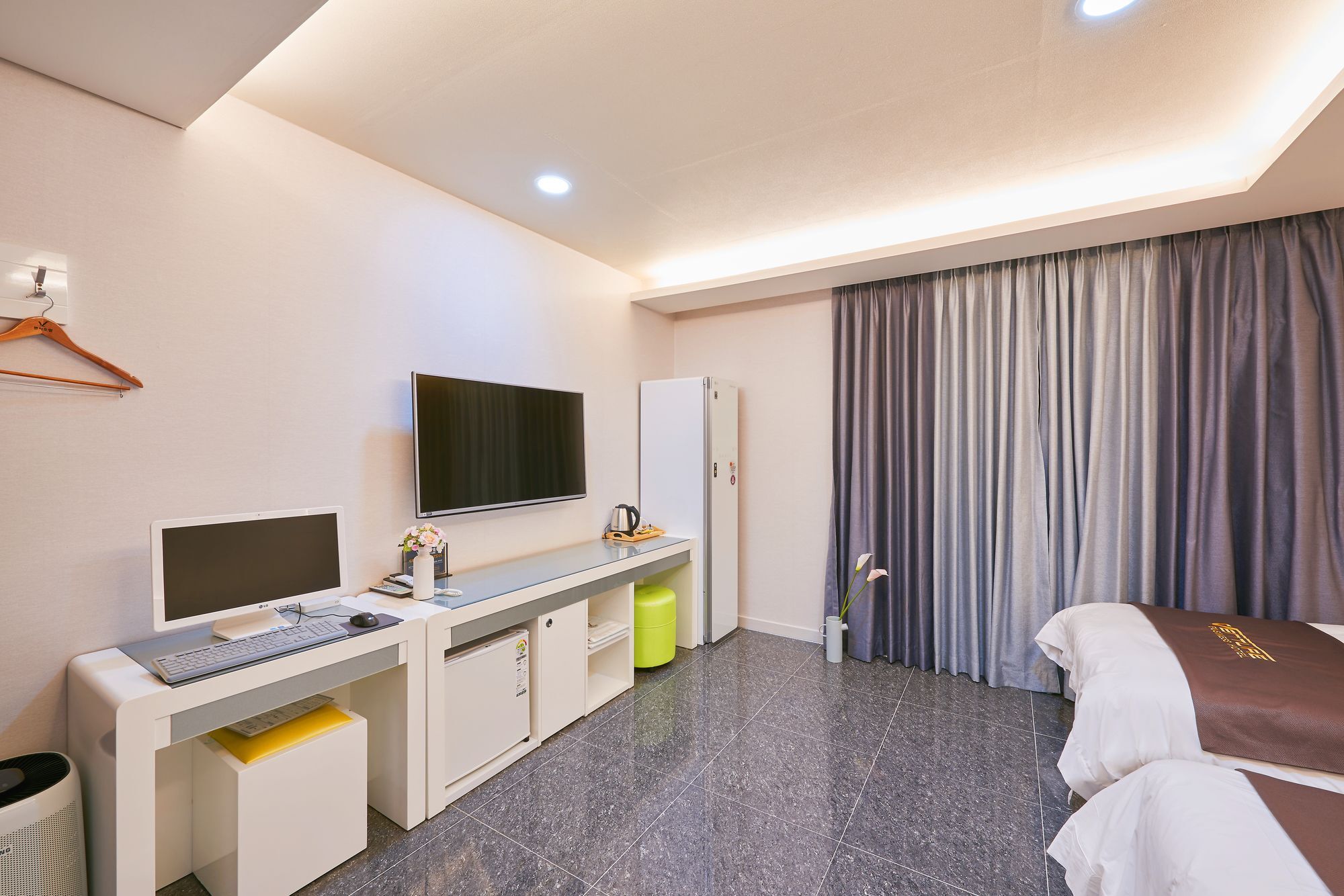 Venture Hotel Кванджу Экстерьер фото