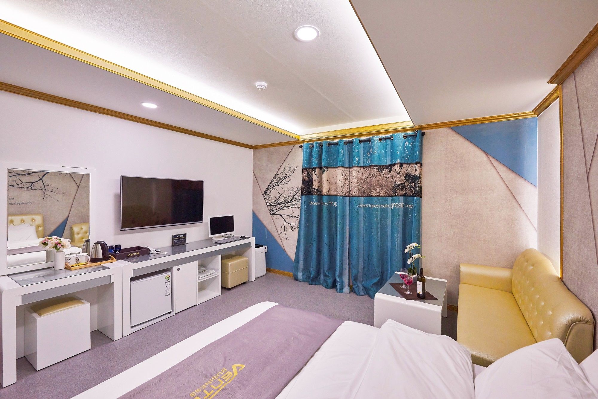 Venture Hotel Кванджу Экстерьер фото