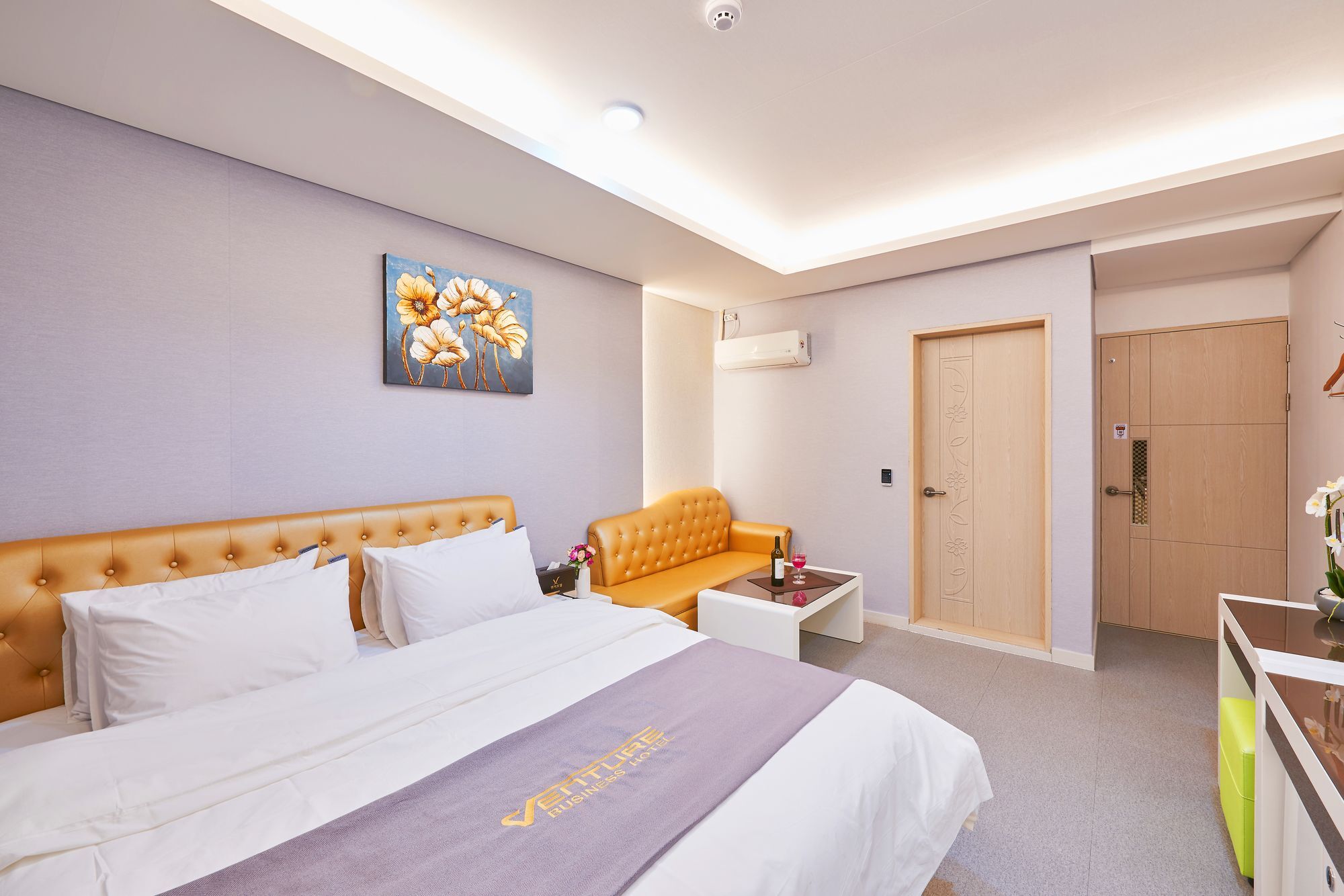 Venture Hotel Кванджу Экстерьер фото